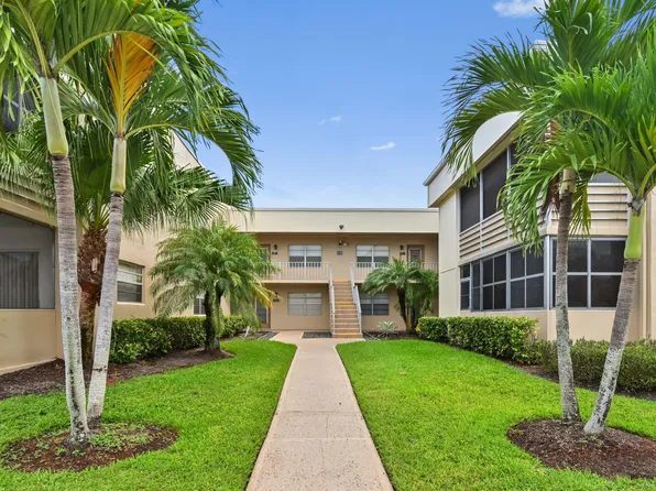 389 Capri, Delray Beach, FL 33484