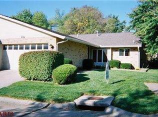 1113 Hunter Ct, Lake St Louis, MO