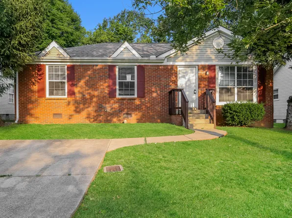 63 Grassmire Dr, Clarksville, TN 37042