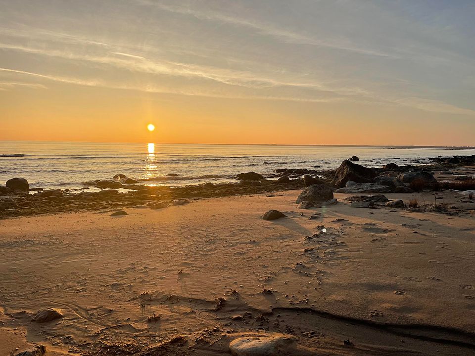 W11983 W Middle Beach Rd, Naubinway, MI 49762 Zillow