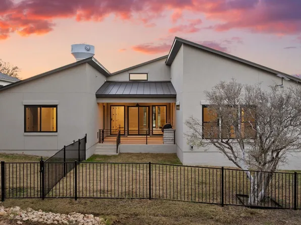 612 Broken Hills, Horseshoe Bay, TX 78657