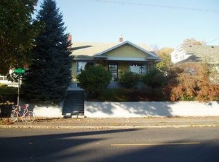 4005 SE Stark St, Portland, OR 97214