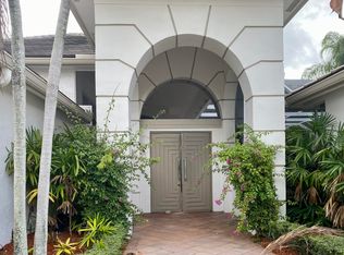 7064 Mandarin Dr, Boca Raton, FL 33433