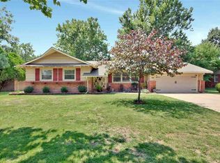 8107 E Morningside St, Wichita, KS 67207