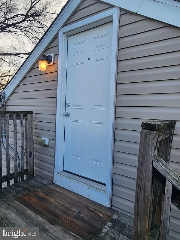 1 bed, 1.0 bath, 1677 sqft, $1,200 — Photo 1