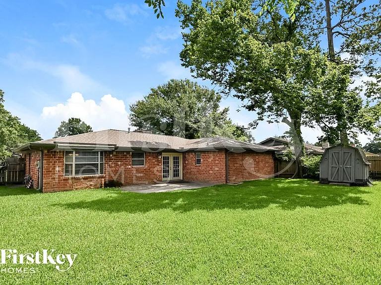 13706 Oleoke Ln — Photo 15