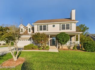 572 Mariner Point Dr, Clinton, TN 37716