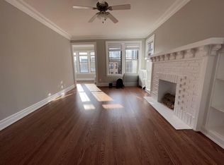1218 W Lunt Ave, Chicago, IL 60626