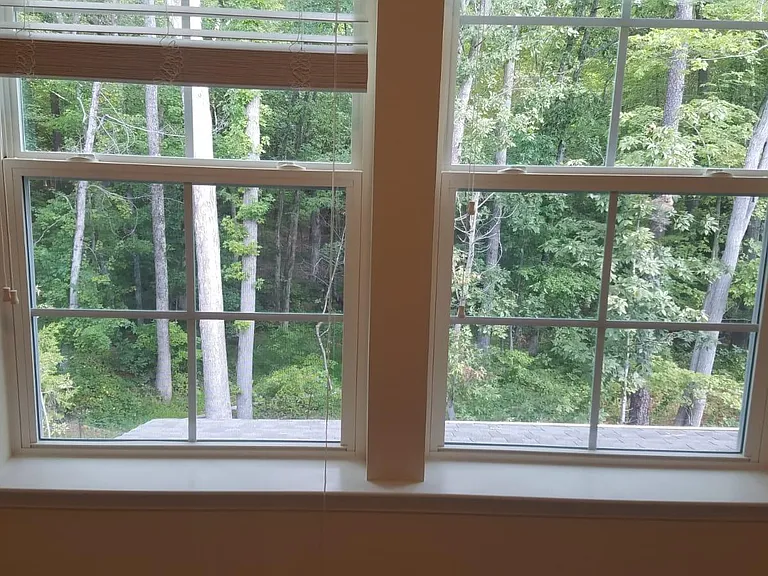 1041 Lakebrink Dr — Photo 20