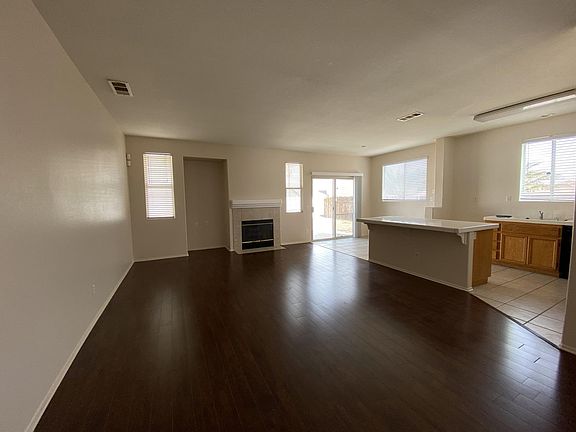 5th image of 14020 Castille St