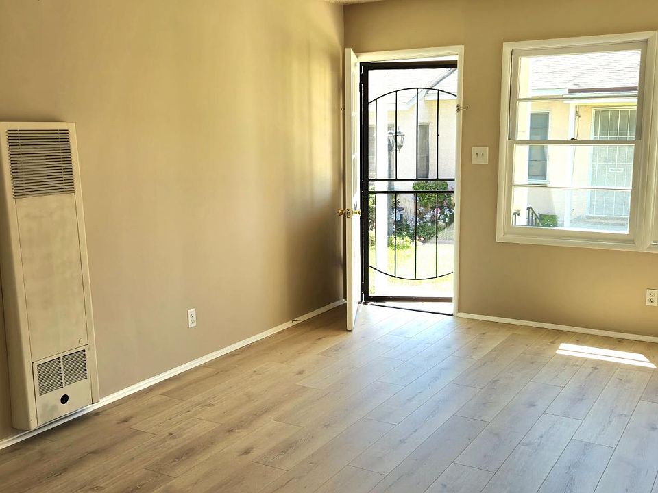 1st image of 12508 Broadway APT B