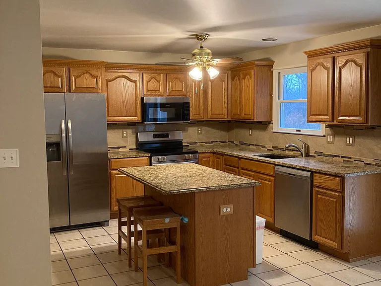 801 Albion Pl — Photo 18
