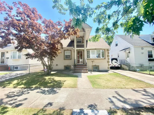 4947 166 Street, Flushing, NY 11365