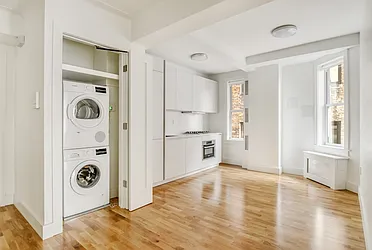 Rented by Akelius Real Estate Management