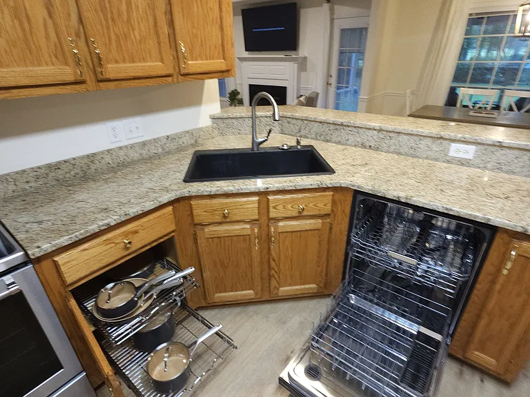 185 Lakewood Dr — Photo 11