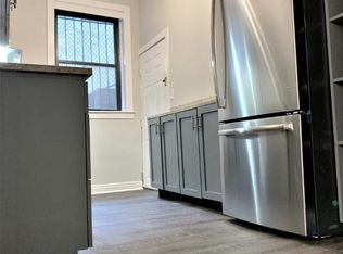 7023 N Sheridan Rd APT G, Chicago, IL 60626