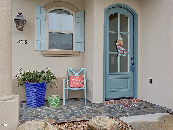 3rd image of 208 Harbor Walk Dr