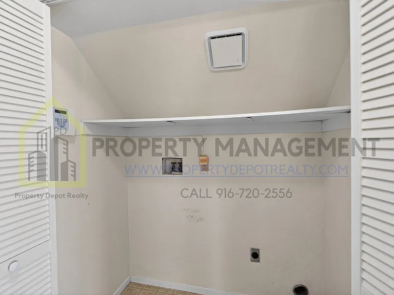 9013 Figtree Ct — Photo 24