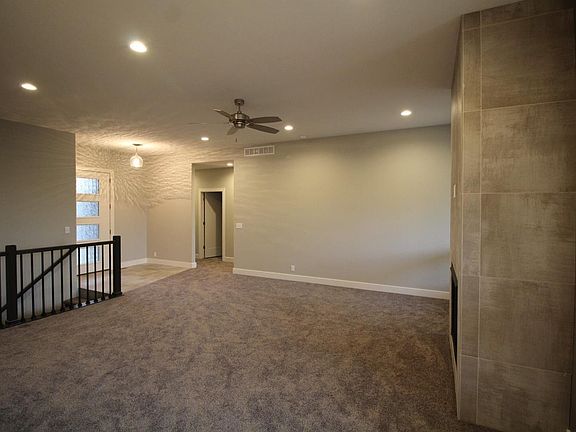 5th image of 9029 S 32nd St