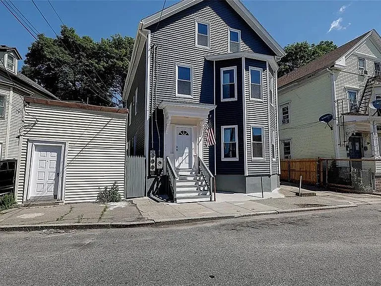 79 Wendell St #3 — Photo 10