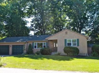 22 Hedman Ave, Hampton, NH 03842