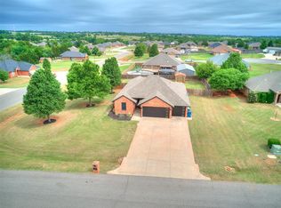 2671 NW 3rd St, Newcastle, OK 73065