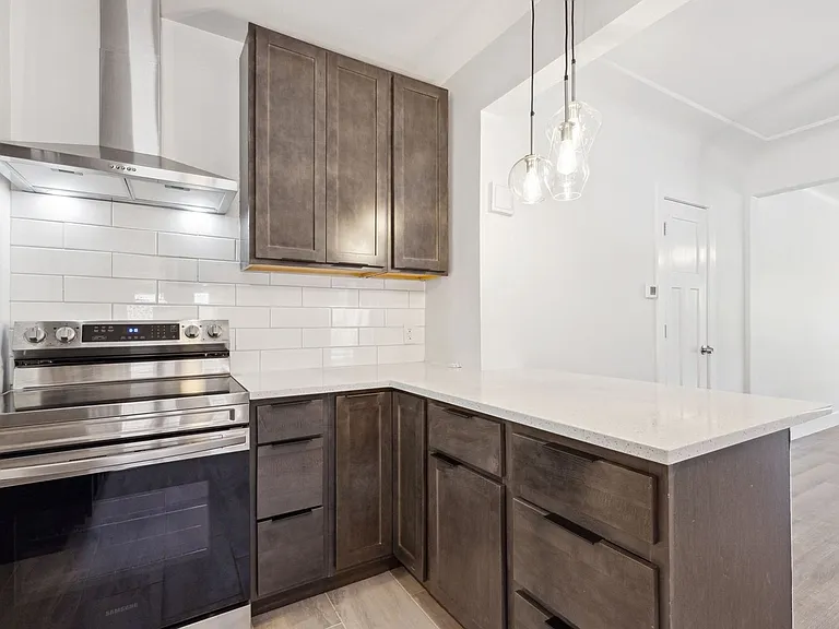 3322 Penn Ave N #2 — Photo 12