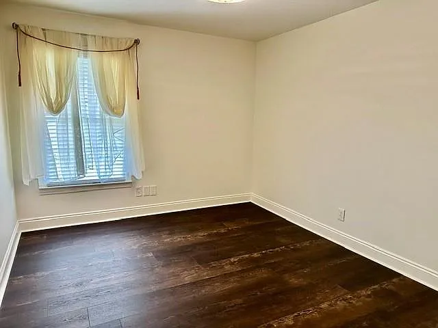 503 Highland Woods Dr W — Photo 10