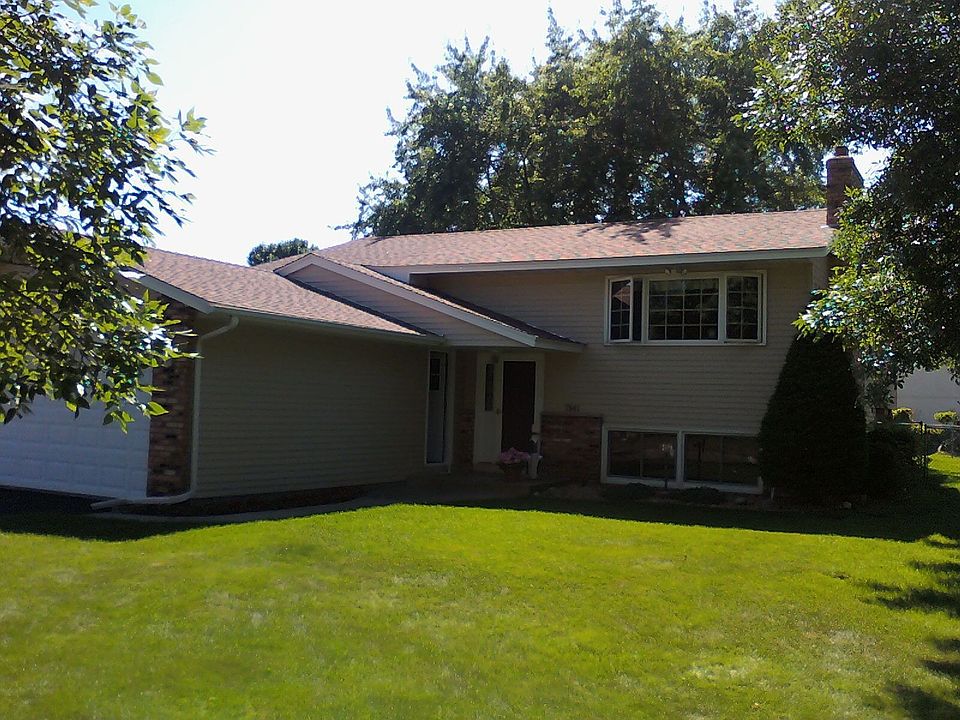 1st image of 7941 Newton Ave N