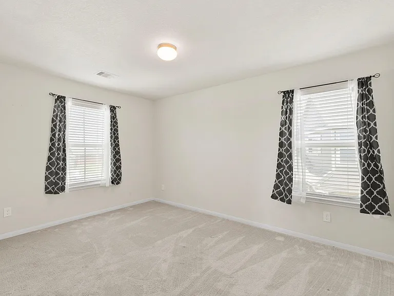 3011 Tandem Ct — Photo 21