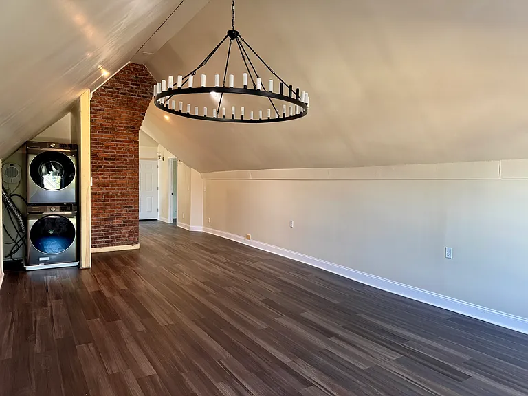 267 Oliver St #3 — Photo 2