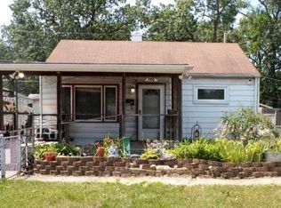 3168 Pulaski St, New Chicago, IN 46342