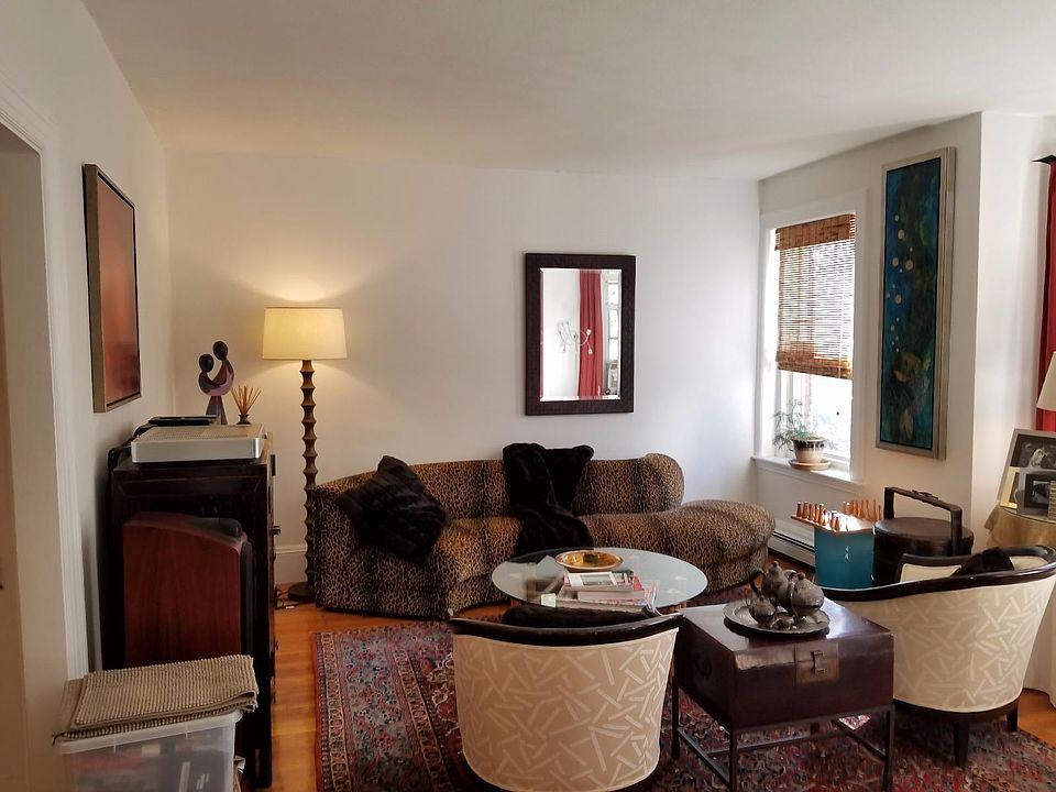 2nd image of 800 Washington St #3