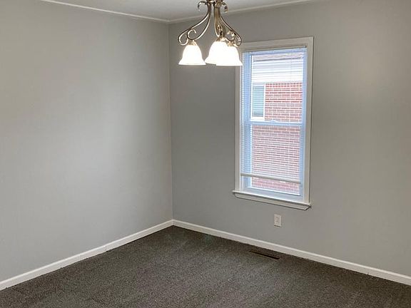 5th image of 4141 Katherine St