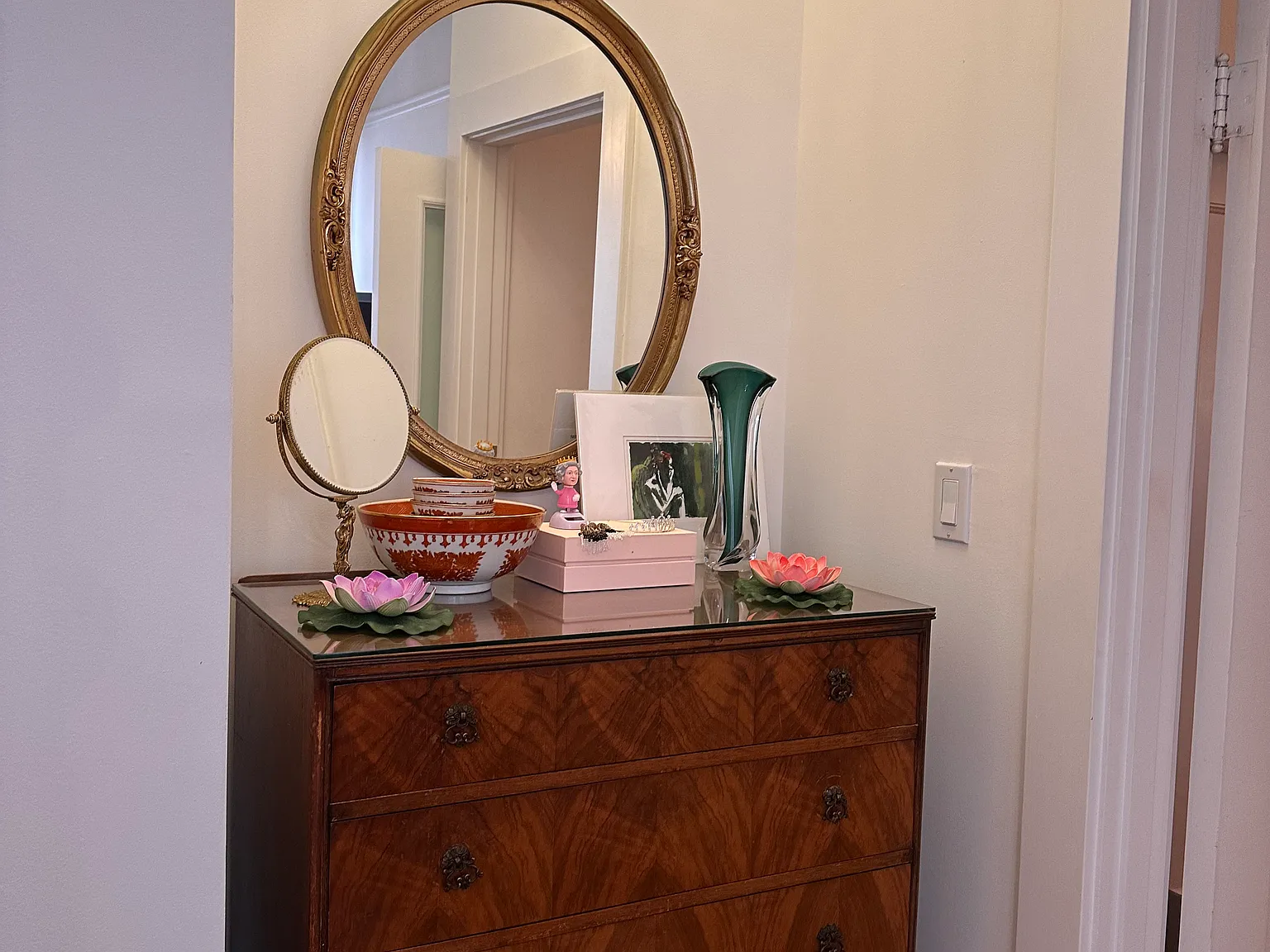 3 bed, 2300 sqft, $2,600 — Photo 3
