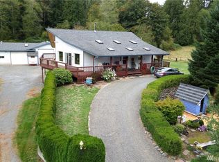 19607 Paradise Ln, Granite Falls, WA 98252