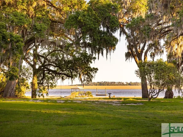 9940 Whitefield Avenue, Savannah, GA 31406