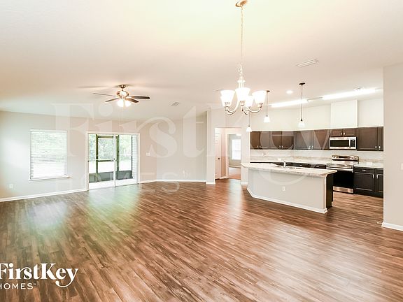 3rd image of 12785 John Crest Ct