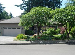 2165 SW 106th Pl, Portland, OR 97225