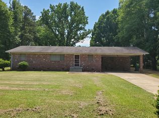 111 W 14th St, Russellville, AR 72801