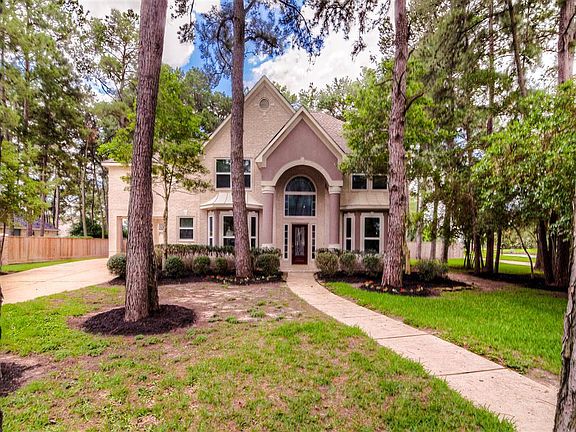 Welcome - this estate home has all of the Trendmaker bells & whistles.