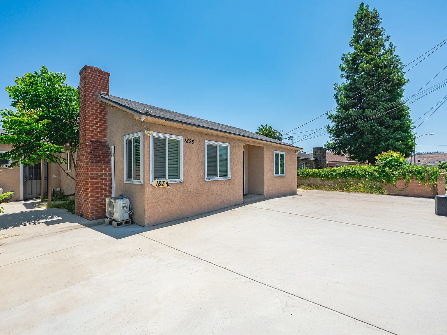 2 bed, $4,000 — Photo 2