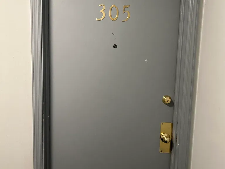 397 Highland Ave SW #305 — Photo 2