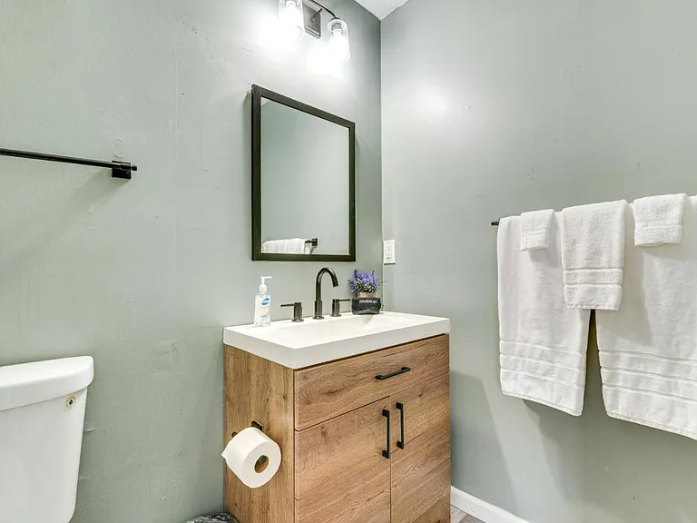 1739 Nutmeg St #1739 — Photo 17