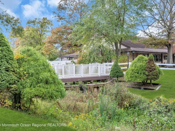 128A Azalea Court, Lakewood, NJ 08701