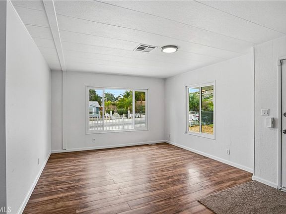 2nd image of 25778 Creag Ave