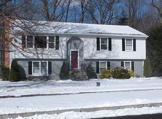 125 Still Field Rd, Manchester, CT 06040