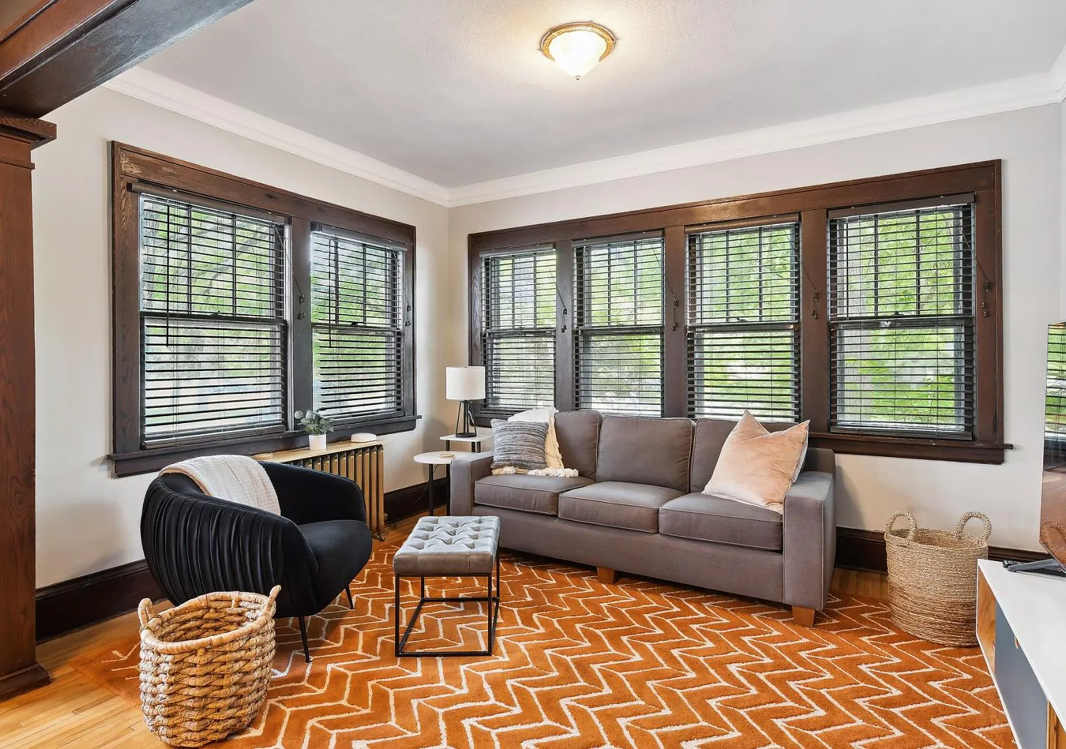 3006 W 44th St - Unit 2 — Photo 1