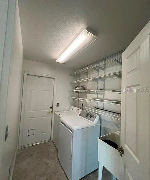 5048 NW 35th St — Photo 15