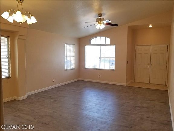 3rd image of 4369 Cedar Knolls Dr